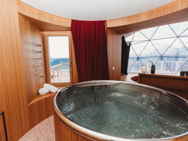 Whitepod Eco-Luxury Hotel