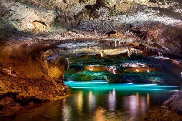 Caves of San José